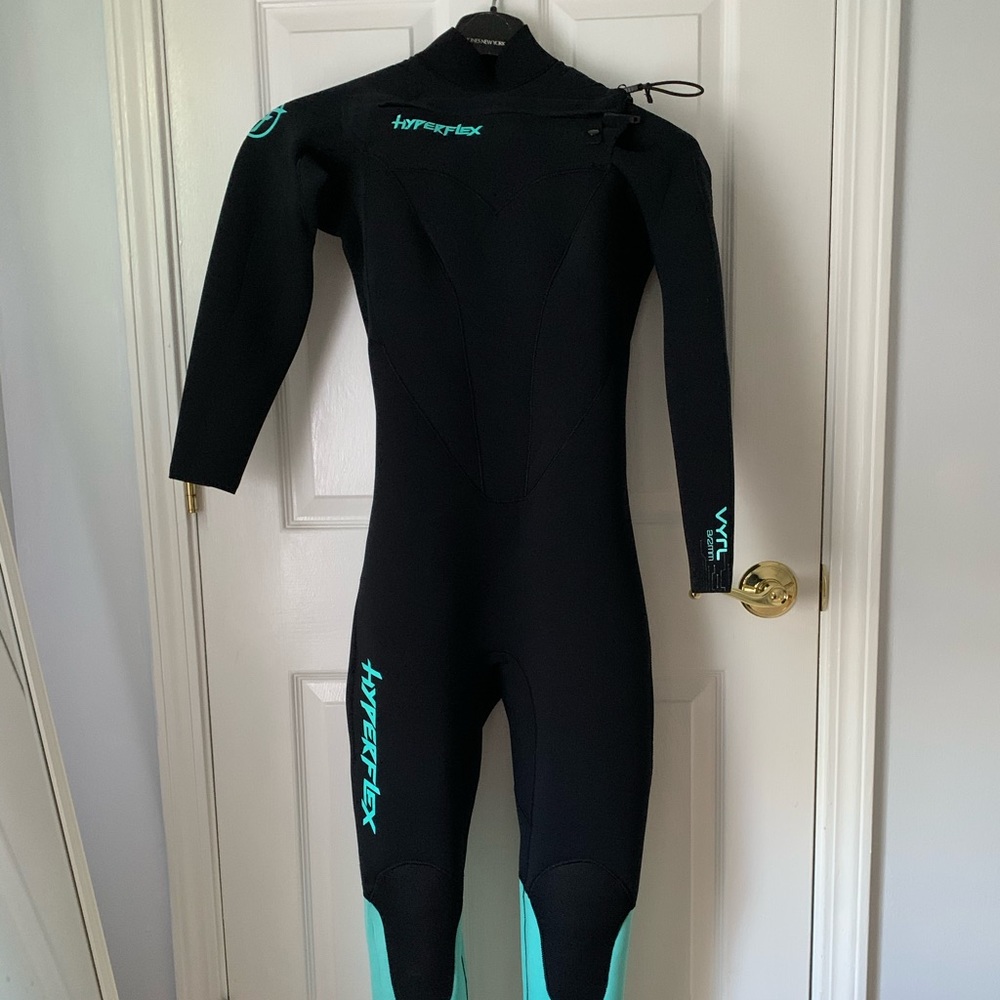 Surf Wetsuit - worn once!